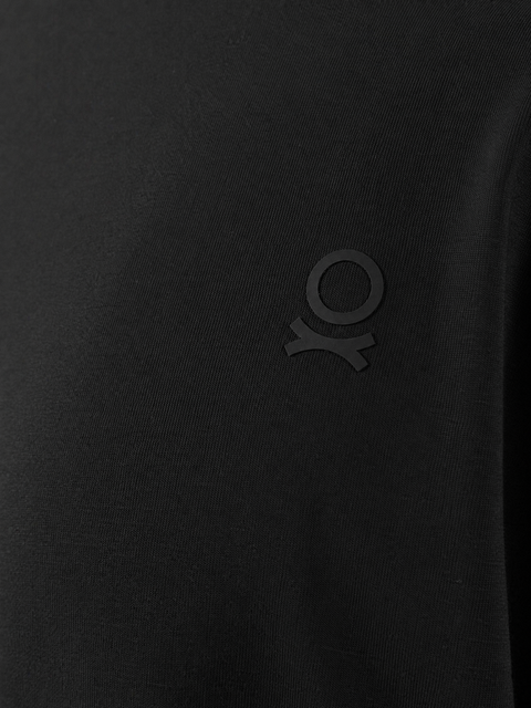 Black Solid T-Shirt Women