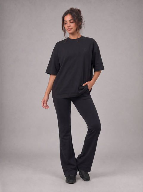 Black Solid T-Shirt Women